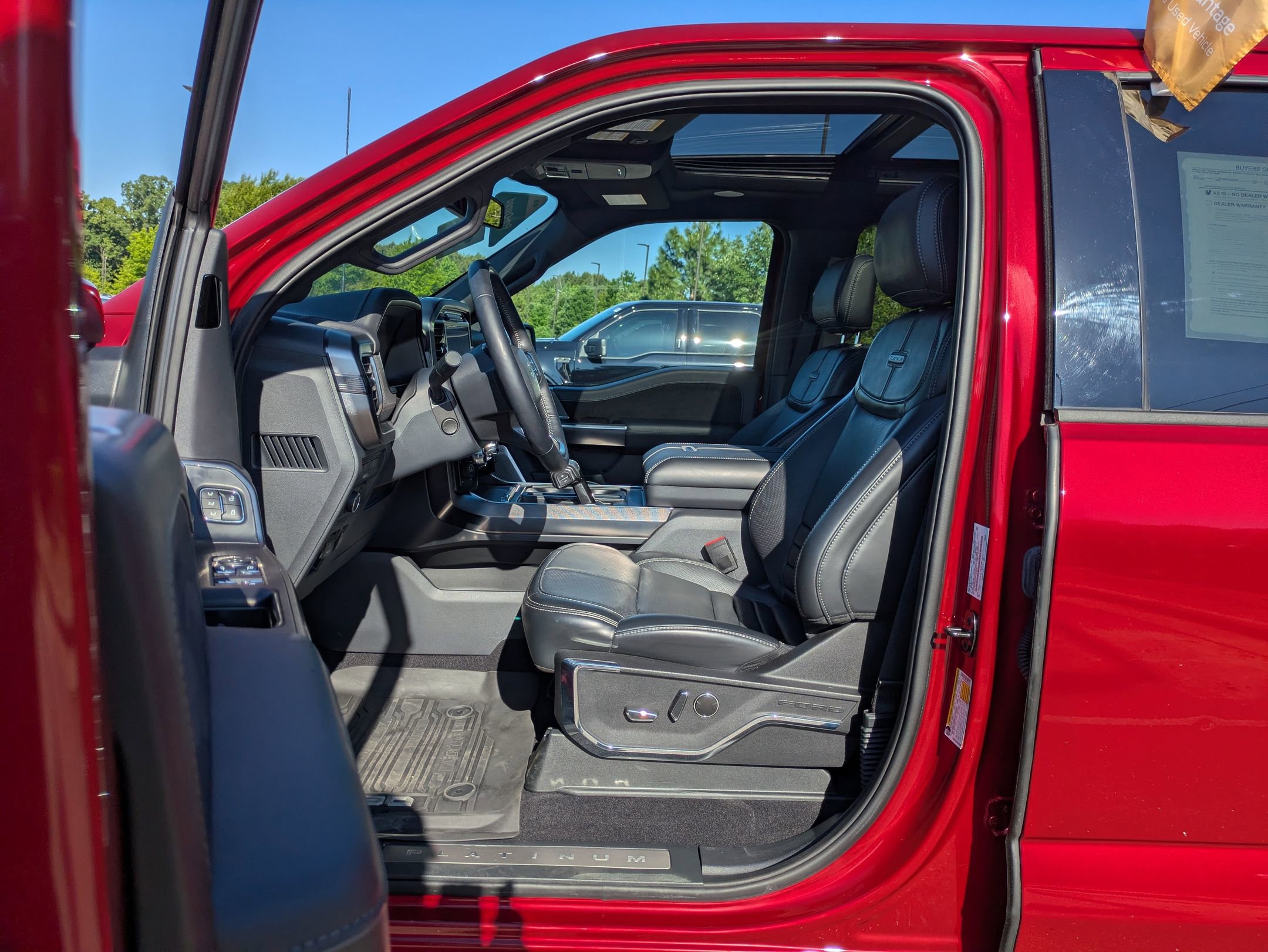 Certified 2023 Ford F150 Platinum w/ Equipment Group 701A High AWD/4WD image 13
