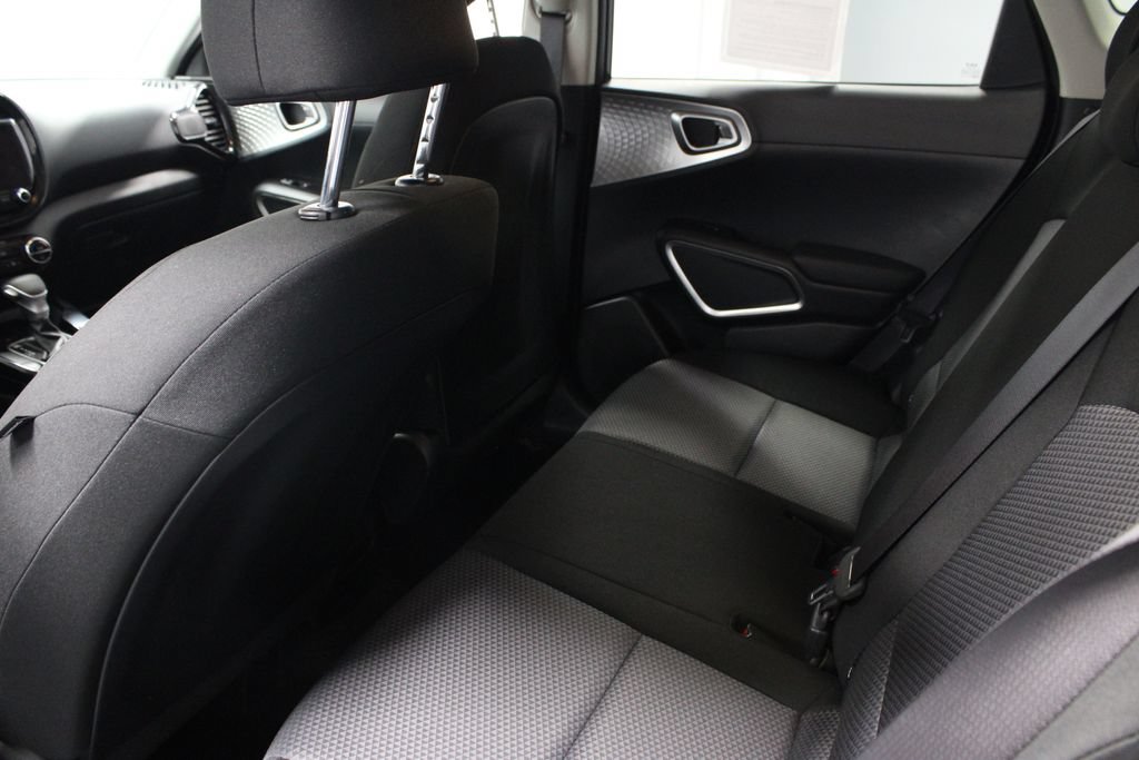 Used 2023 Kia Soul S FWD image 20