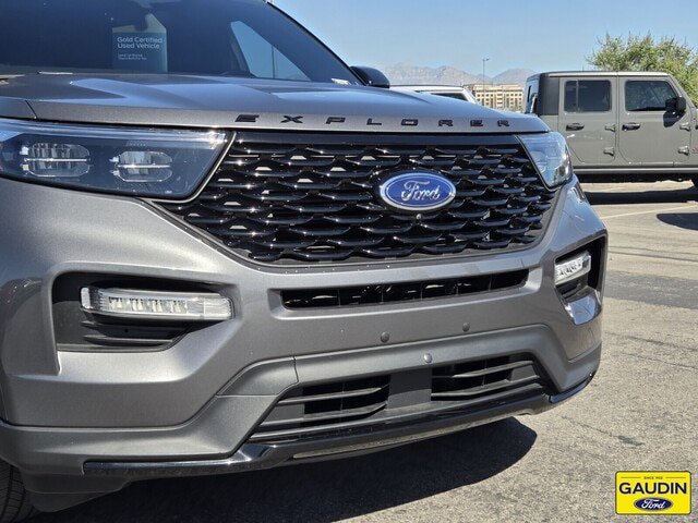 Certified 2023 Ford Explorer ST-Line w/ Class IV Trailer Tow Package RWD image 2