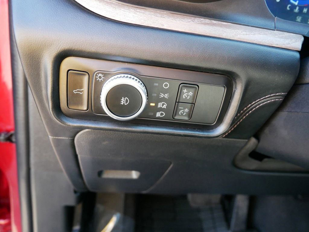 Certified 2023 Ford Explorer Platinum w/ Equipment Group 601A image 12