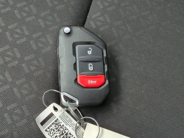 Used 2021 Jeep Wrangler Unlimited Sport AWD/4WD image 26