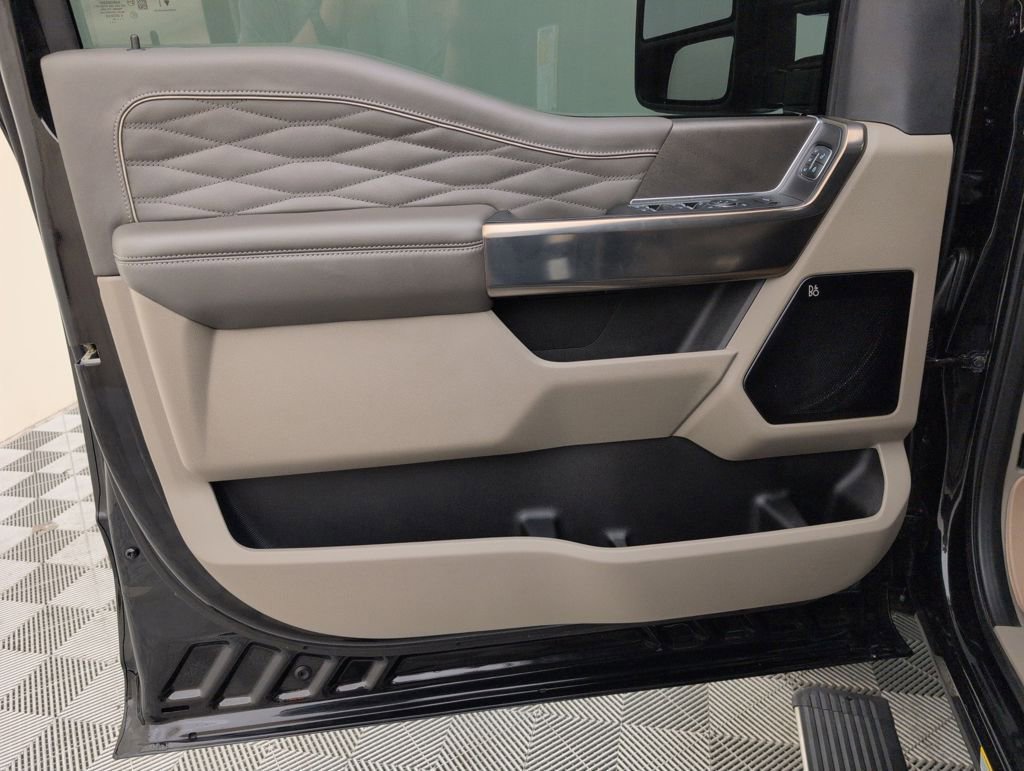 Certified 2025 Ford F450 Platinum w/ Platinum Plus Package image 24