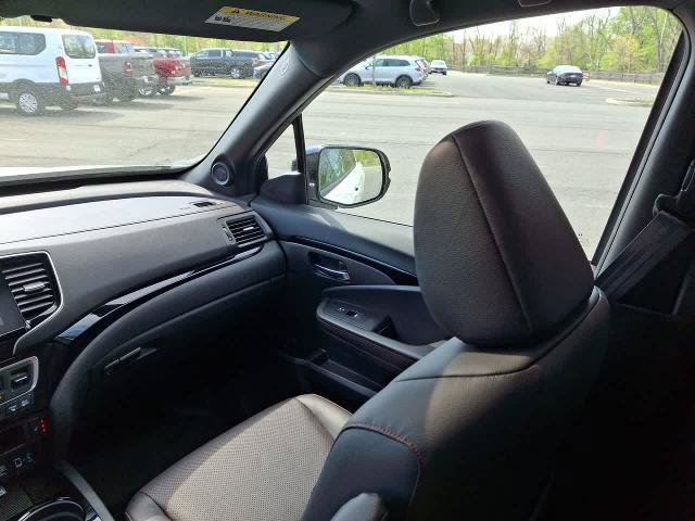 Used 2022 Honda Ridgeline Black Edition image 11
