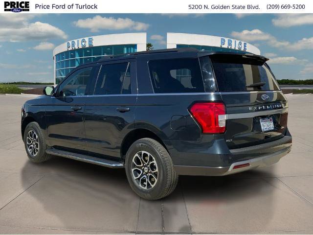 Certified 2023 Ford Expedition XLT image 3