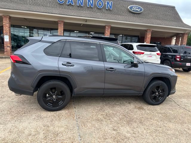 Used 2025 Toyota RAV4 XLE FWD image 6
