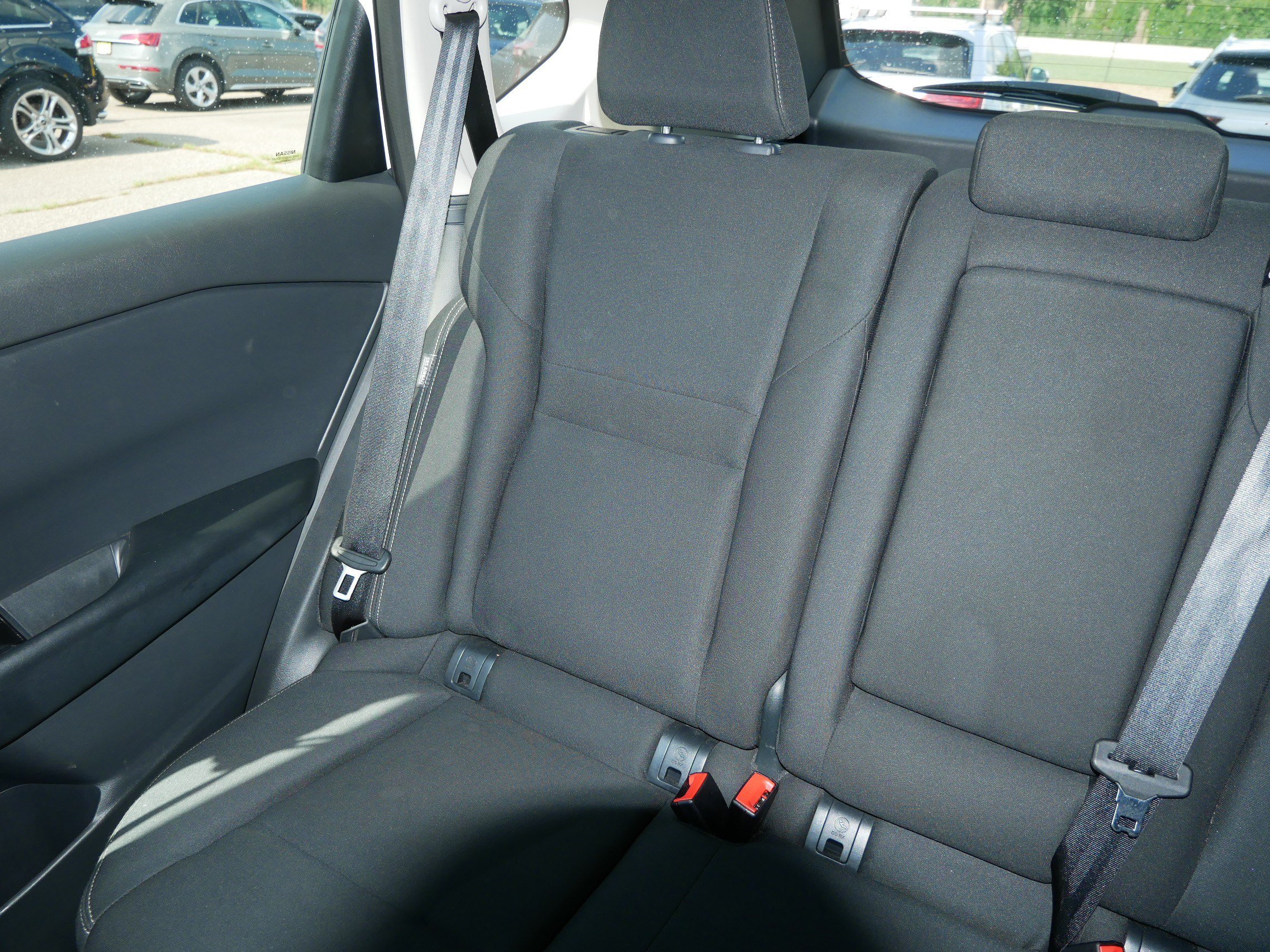 Used 2024 Nissan Rogue S AWD/4WD image 12