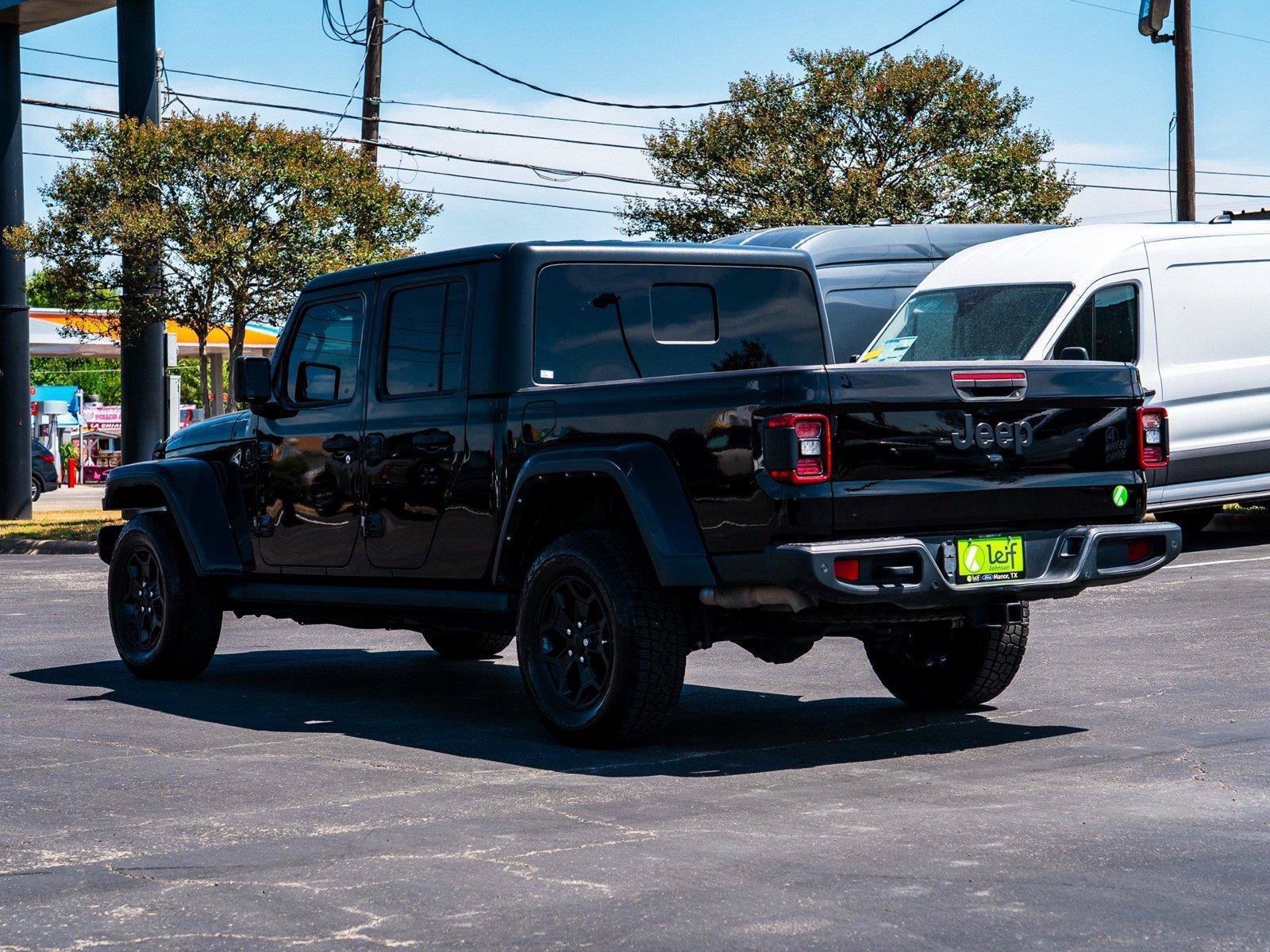 Used 2021 Jeep Gladiator Sport AWD/4WD image 5