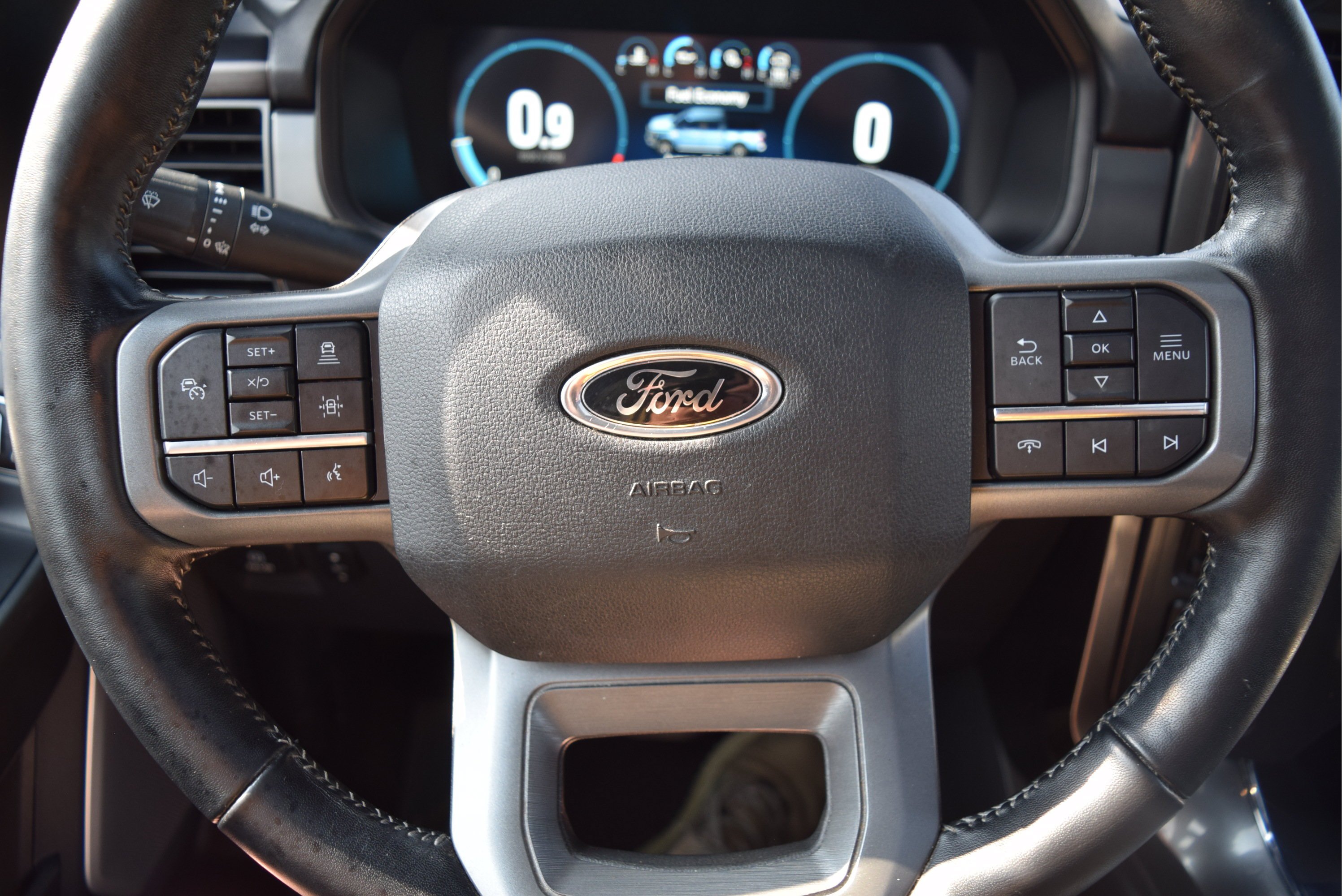 Certified 2022 Ford F150 Lariat w/ Equipment Group 502A High AWD/4WD image 16
