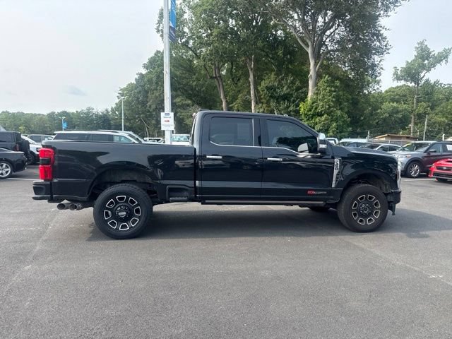 Certified 2024 Ford F350 Platinum w/ FX4 Off-Road Package AWD/4WD image 9