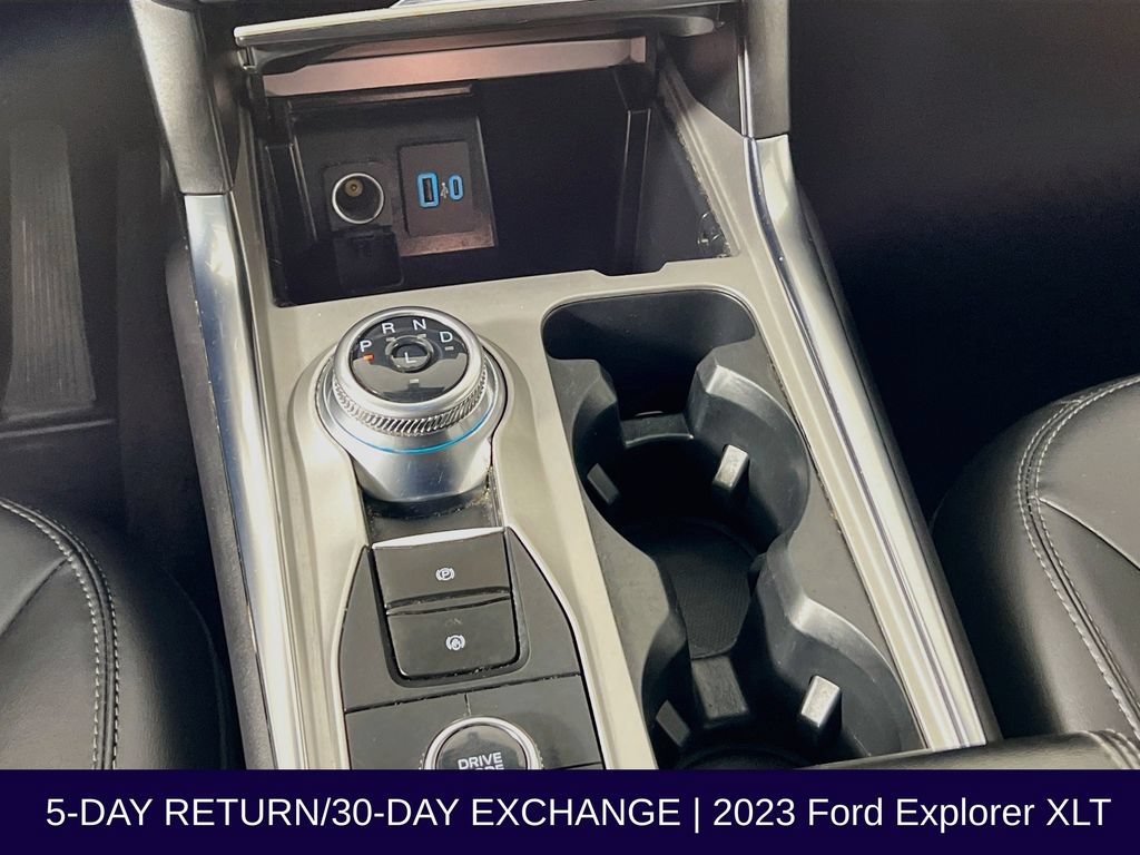 Certified 2023 Ford Explorer XLT w/ Equipment Group 202A AWD/4WD image 22