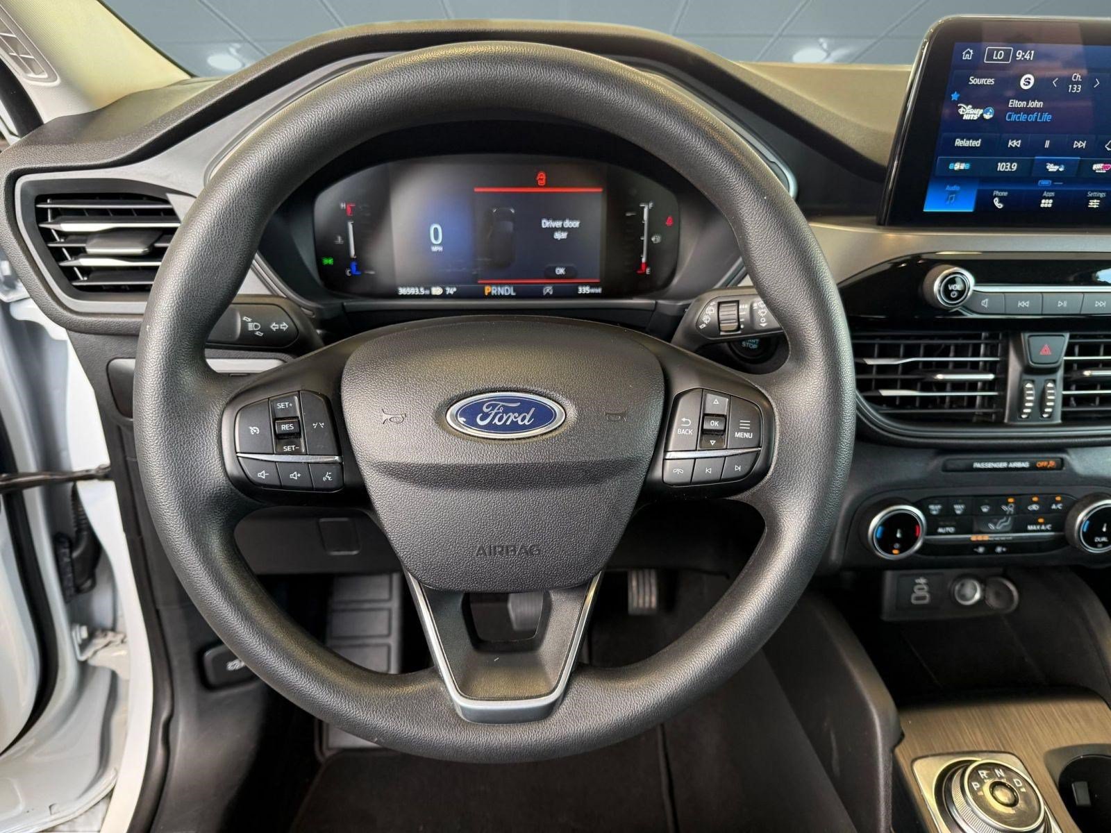 Certified 2025 Ford Escape Active FWD image 11