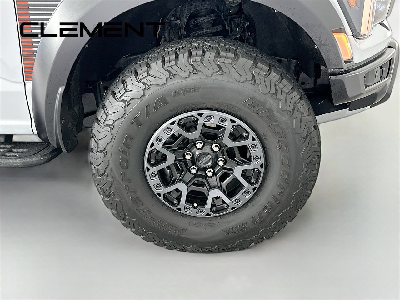 Certified 2025 Ford F150 Raptor w/ Equipment Group 803A Raptor R AWD/4WD image 38
