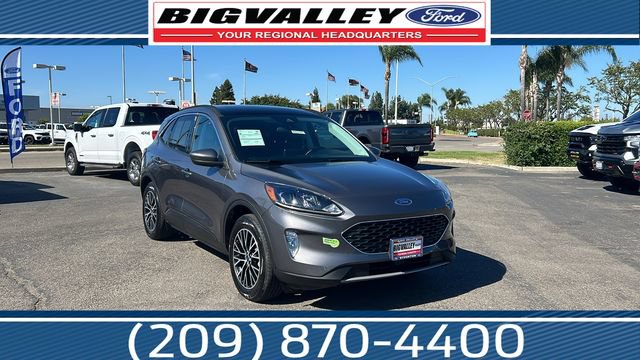 Certified 2022 Ford Escape SEL w/ Technology Package FWD image 1