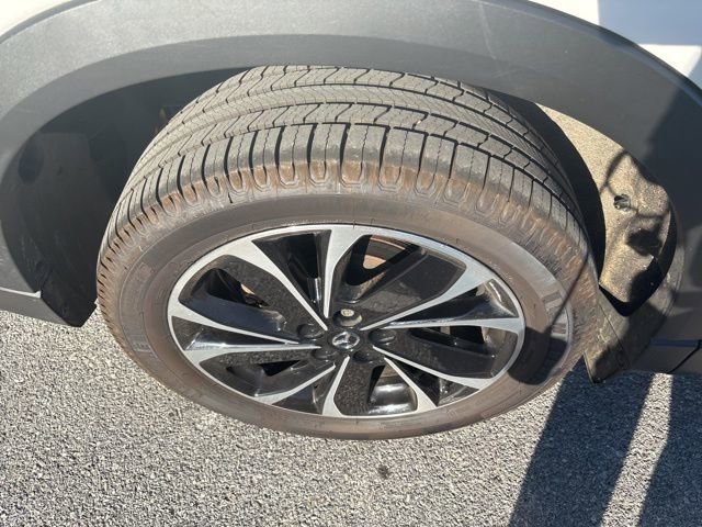 Used 2023 MAZDA CX-5 AWD 2.5 S w/ Premium Package image 3