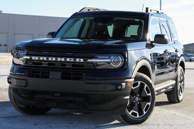 Certified 2023 Ford Bronco Sport Outer Banks w/ Tech Package image 5