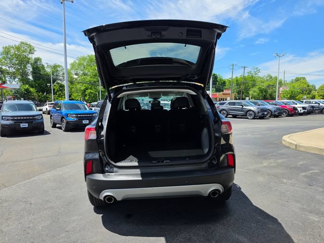 Certified 2022 Ford Escape SEL w/ Technology Package AWD/4WD image 8