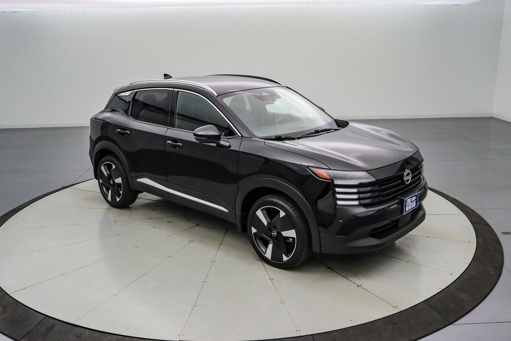 Used 2025 Nissan Kicks SR image 8