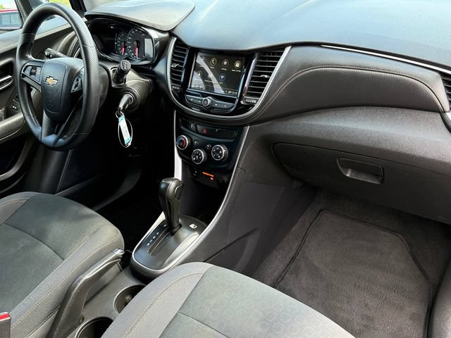 Used 2019 Chevrolet Trax LS w/ Tint and Cruise Package FWD image 21