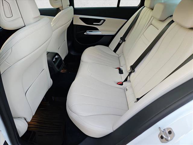Used 2025 Mercedes-Benz E 450 4MATIC Sedan image 20