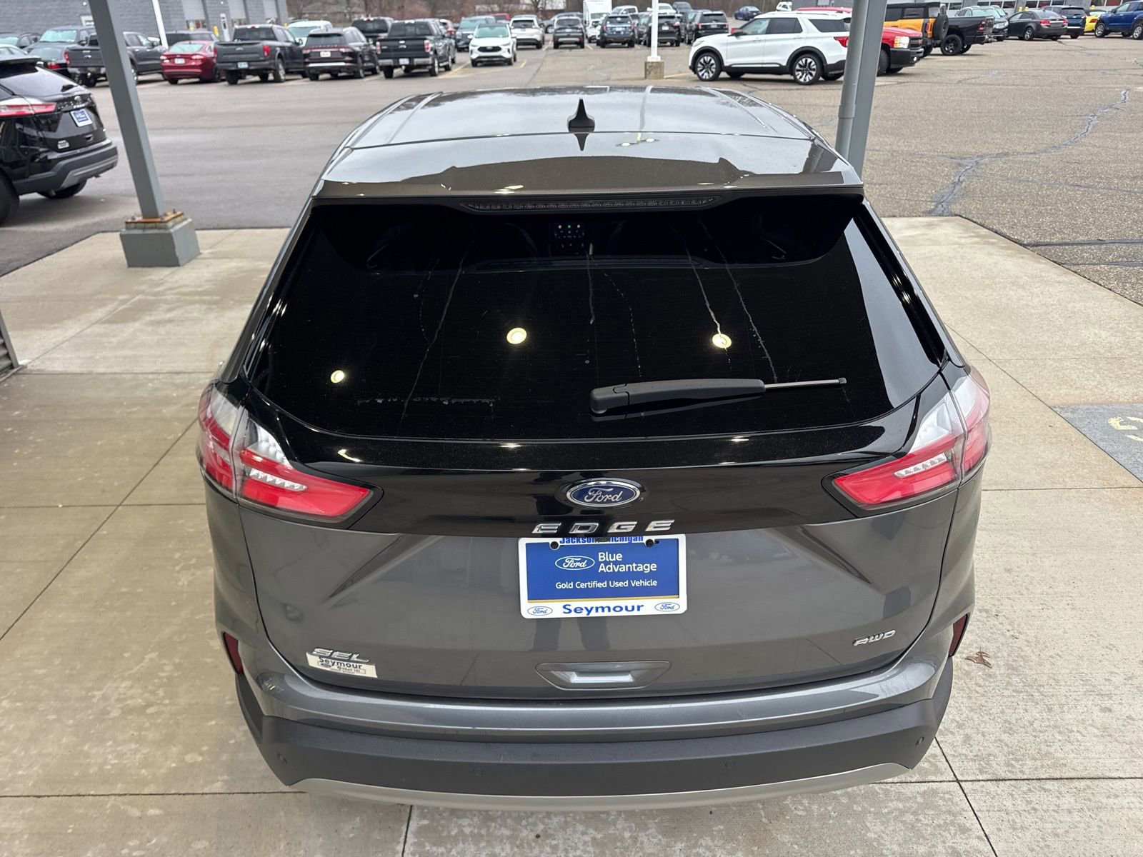 Certified 2023 Ford Edge SEL w/ Convenience Package image 4