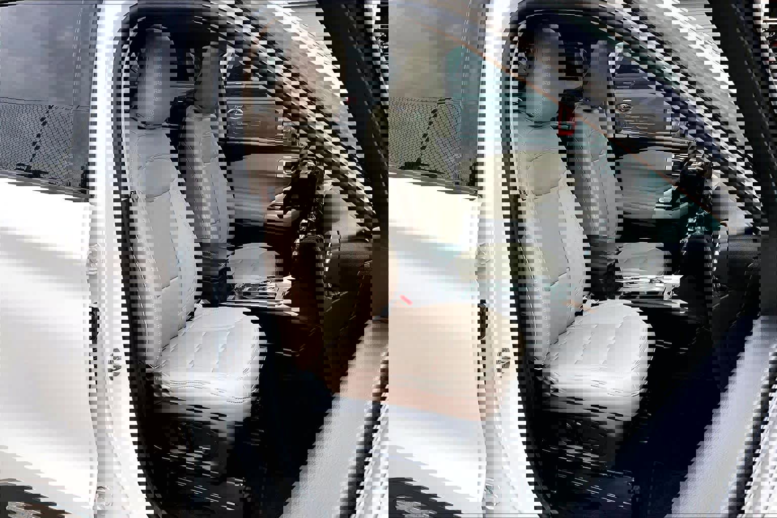 Certified 2023 Ford Explorer Limited w/ Limited Technology Package image 12