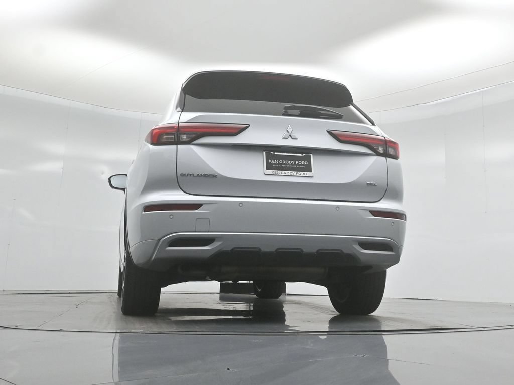 Used 2024 Mitsubishi Outlander SEL FWD image 47