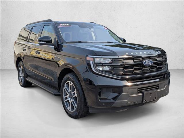 Certified 2025 Ford Expedition Active AWD/4WD video 3