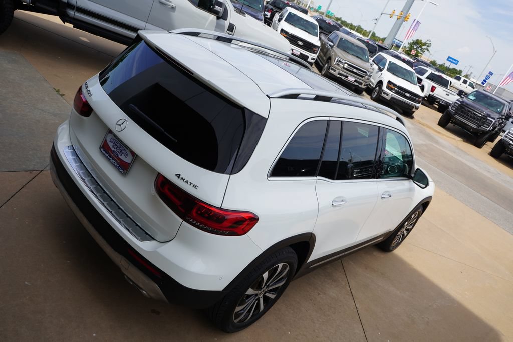 Used 2023 Mercedes-Benz GLB 250 4MATIC image 14