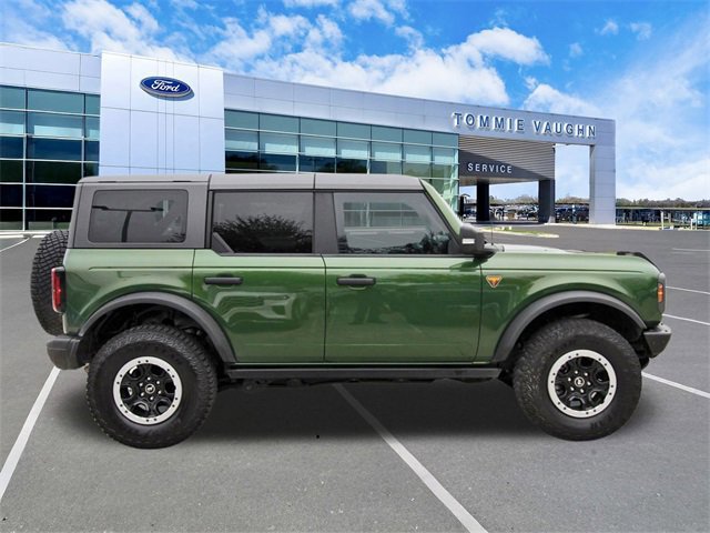 Certified 2023 Ford Bronco Badlands image 2