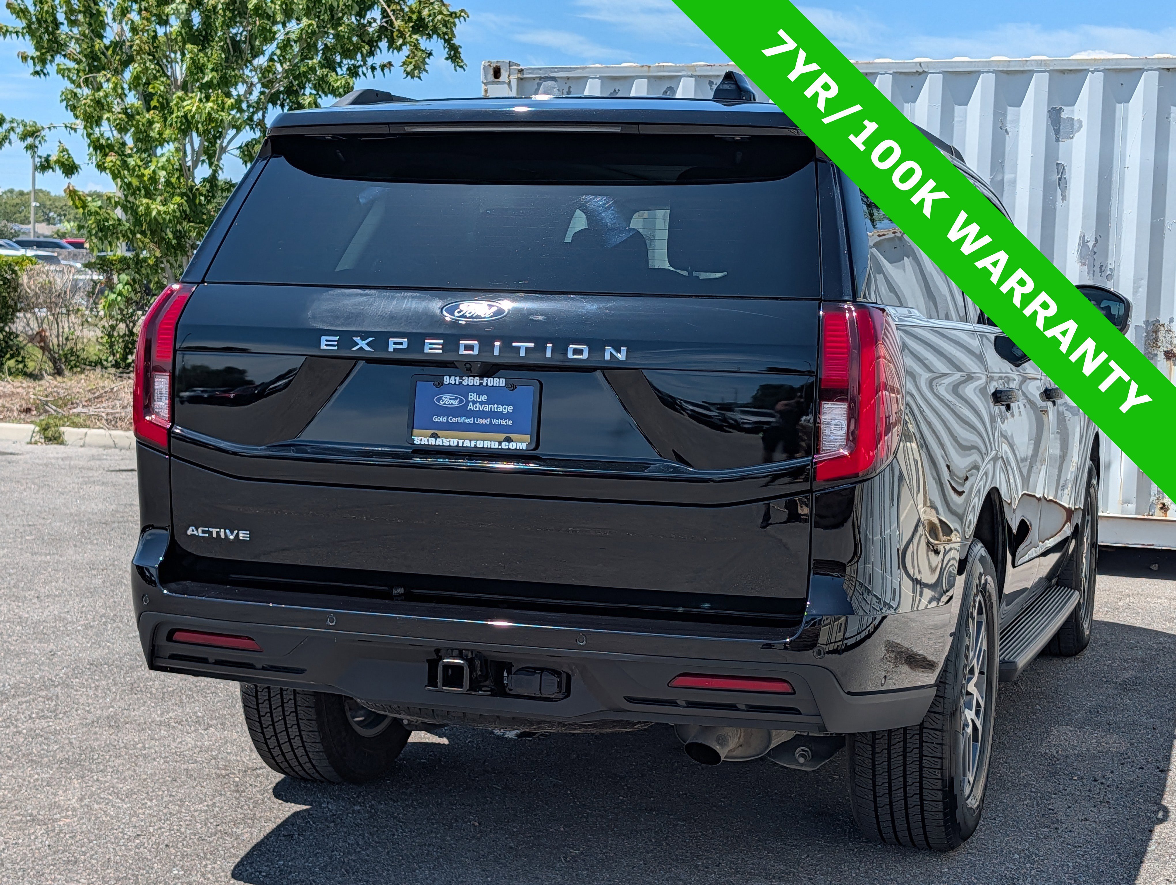 Certified 2025 Ford Expedition Active RWD image 4