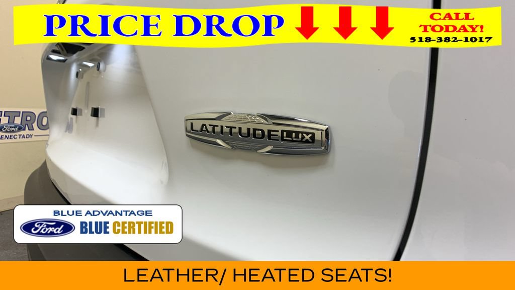 Used 2021 Jeep Cherokee Latitude Lux w/ Comfort/Convenience Group AWD/4WD image 17