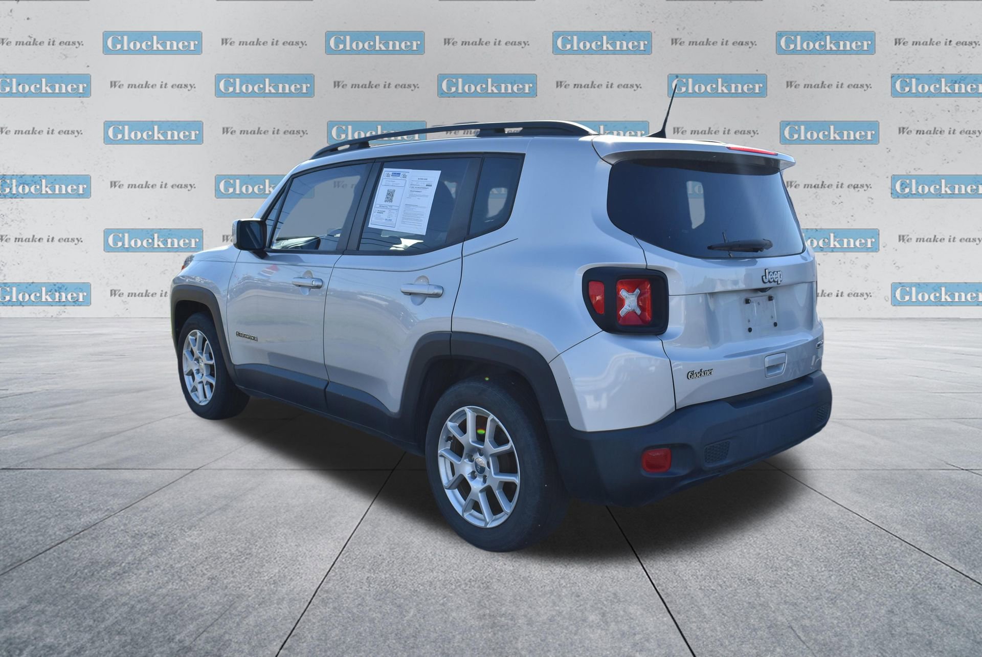 Used 2019 Jeep Renegade Latitude FWD image 7