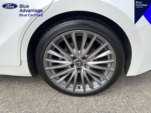 Used 2023 Lexus IS 300 w/ Premium Package RWD image 8