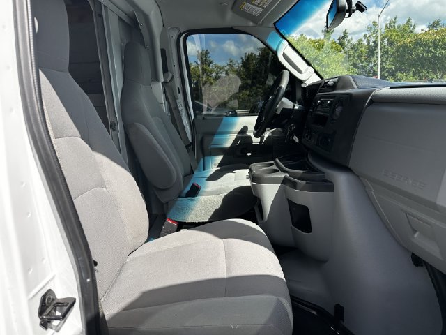 Certified 2022 Ford E-350 and Econoline 350 Super Duty w/ Power Windows & Locks Group RWD image 25