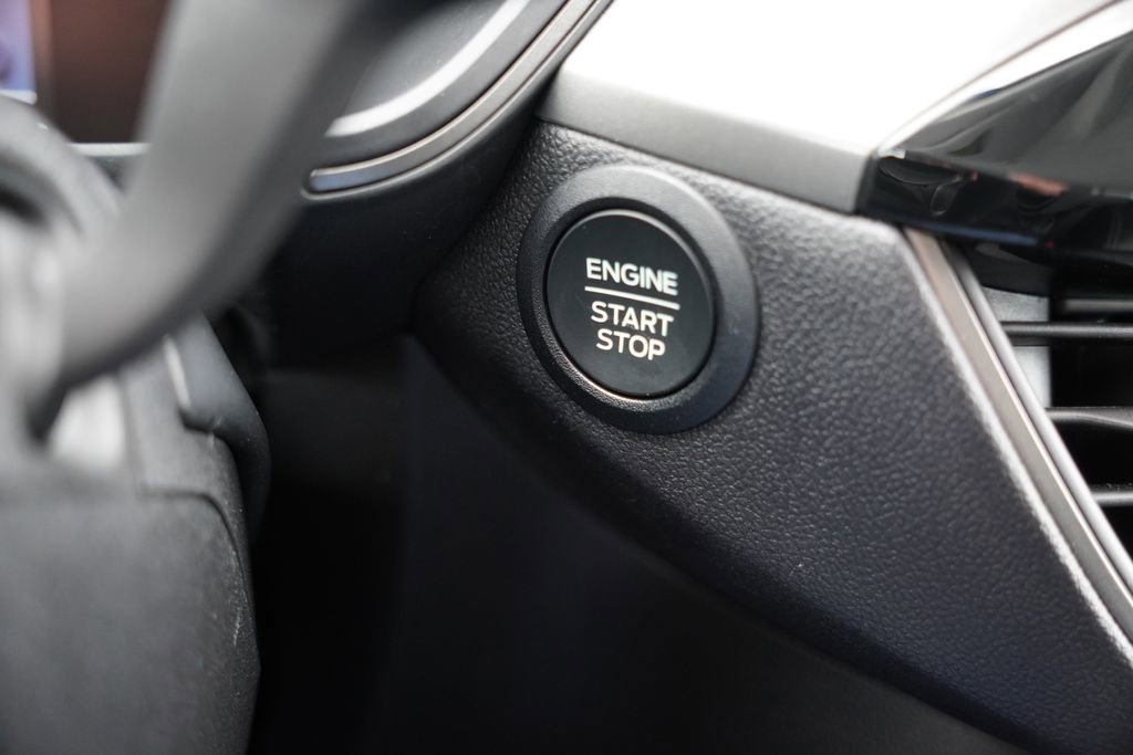 Certified 2025 Ford Escape Active image 26