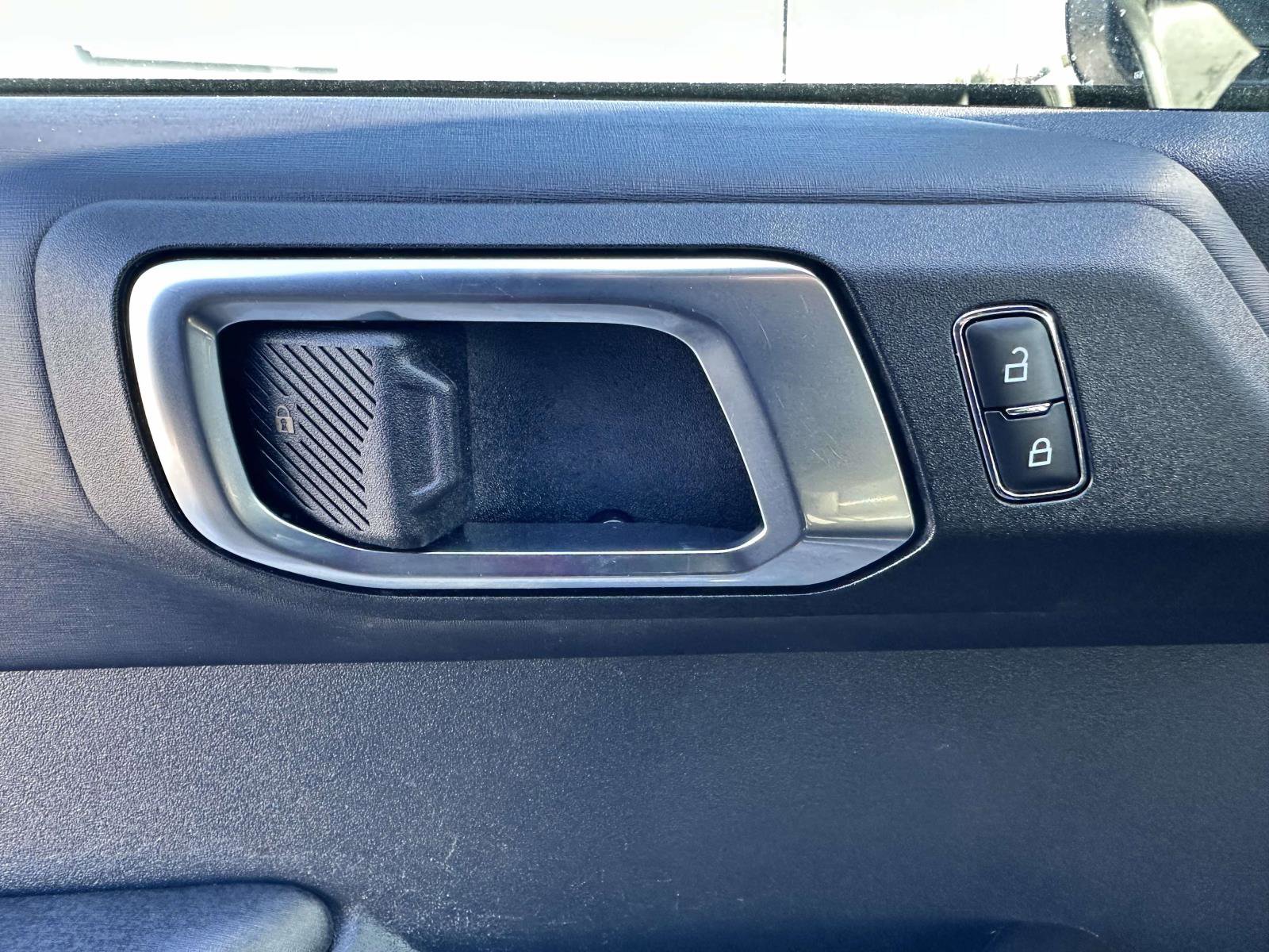 Certified 2024 Ford Bronco Badlands w/ Sasquatch Package image 10