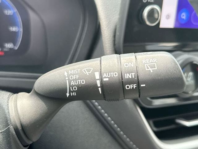 Used 2024 Toyota Grand Highlander AWD Hybrid image 25