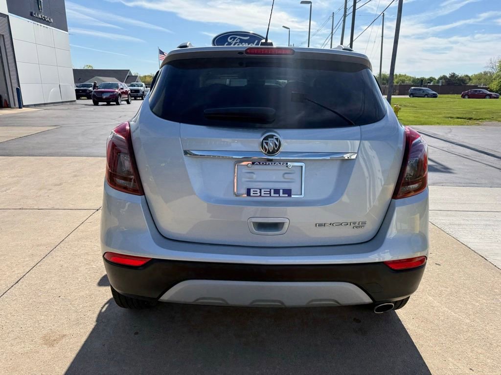 Used 2022 Buick Encore Preferred w/ Safety Package AWD/4WD image 10