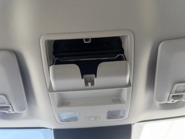 Certified 2022 Ford Maverick XLT w/ XLT Luxury Package image 34