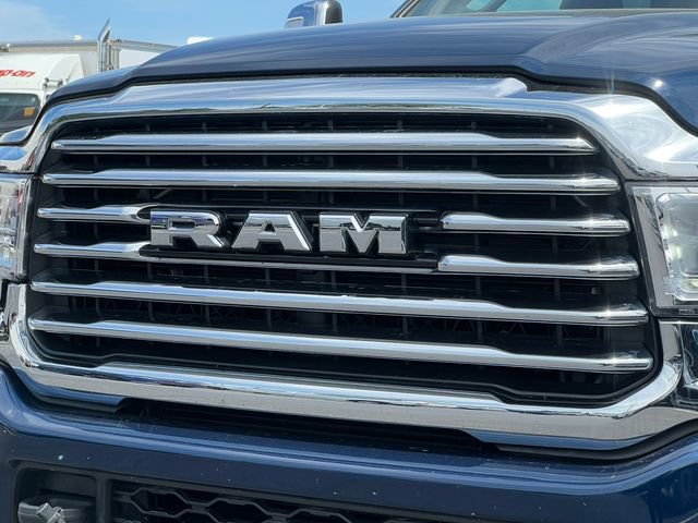 Used 2024 RAM 3500 Limited AWD/4WD image 58