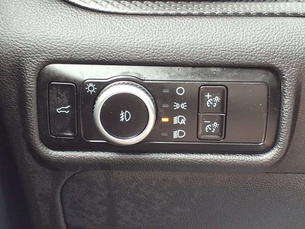Certified 2023 Ford Explorer ST-Line AWD/4WD image 16