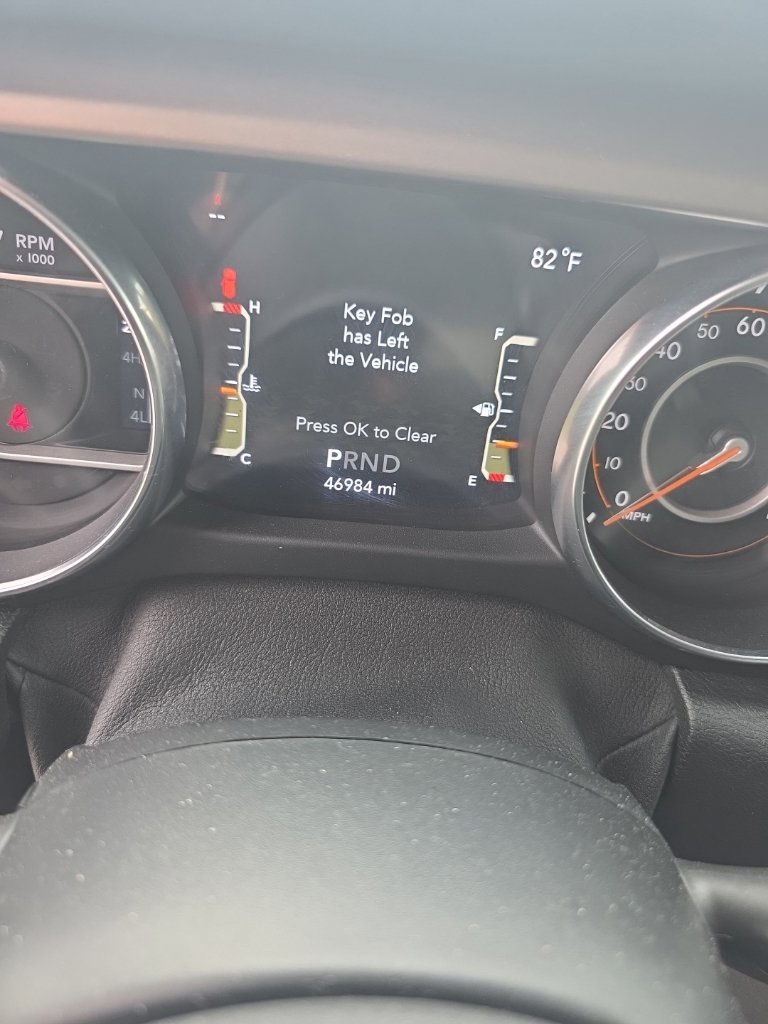 Used 2020 Jeep Wrangler Sport AWD/4WD image 3