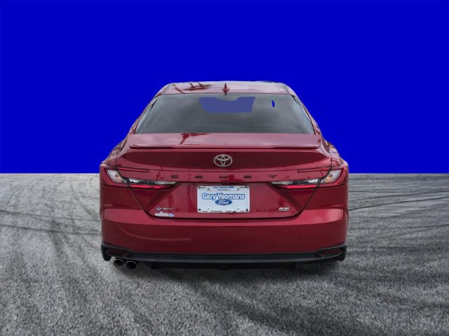 Used 2025 Toyota Camry SE w/ Convenience Package FWD image 5