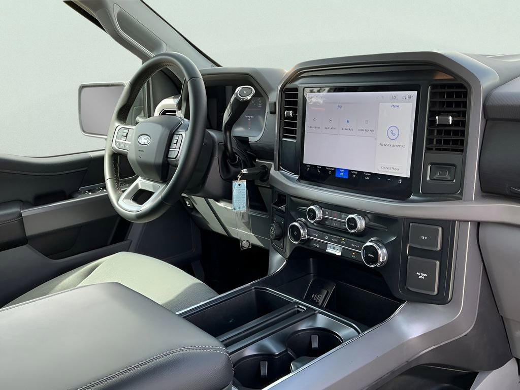 Certified 2025 Ford F150 XLT w/ Equipment Group 301A Standard image 19