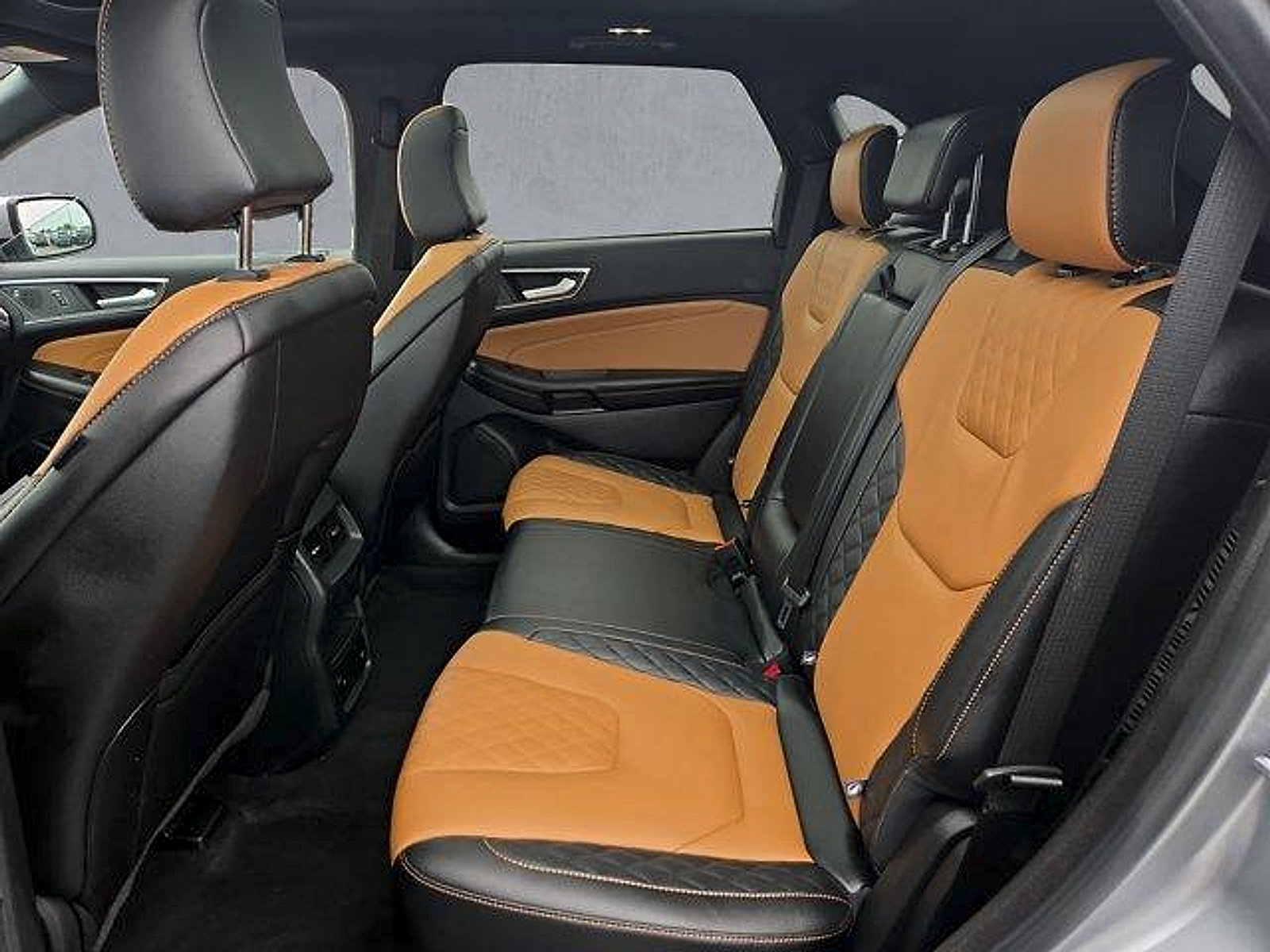 Certified 2024 Ford Edge Titanium w/ Titanium Elite Package AWD/4WD image 23