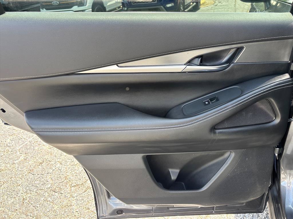 Used 2024 INFINITI QX60 Luxe AWD/4WD image 16