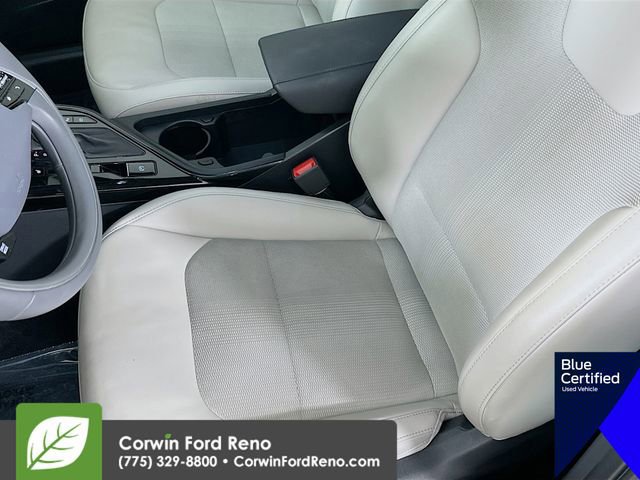 Used 2024 Kia Niro EX Touring image 23