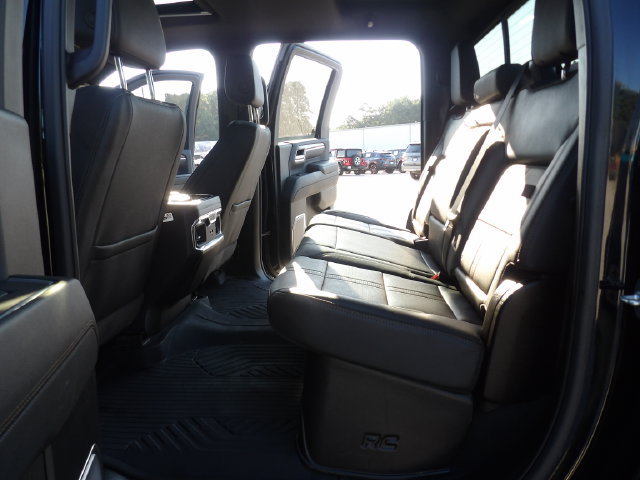 Used 2025 Chevrolet Silverado 3500 High Country w/ High Country Premium Package AWD/4WD image 30