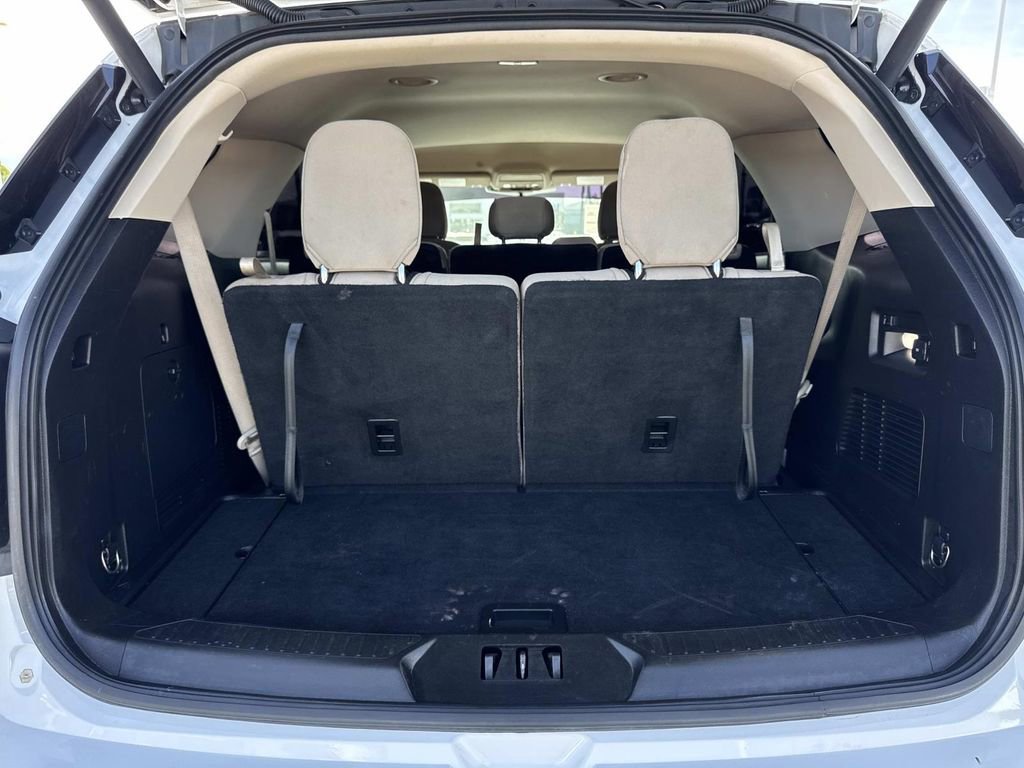 Certified 2021 Ford Explorer 2WD image 25