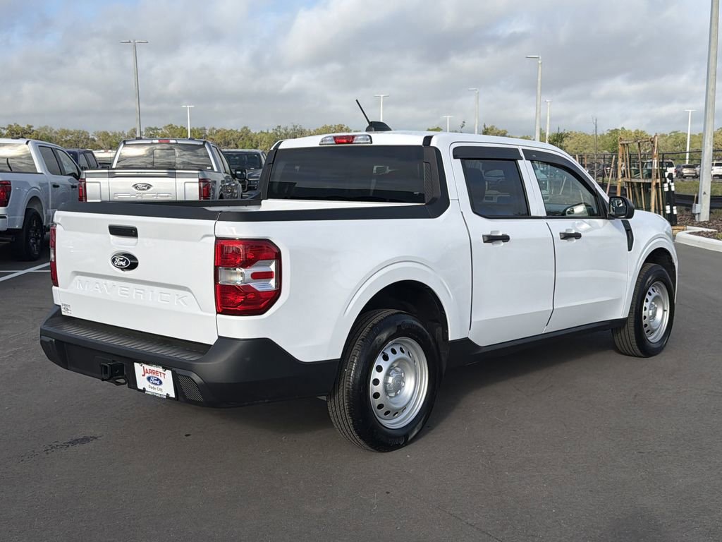 Certified 2025 Ford Maverick XL w/ Equipment Group 102A image 4